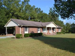 6990 Bowman Dairy Rd, Liberty, NC 27298