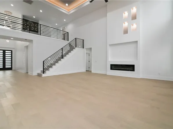 4414 S 88th St, Bentonville, AR 72713