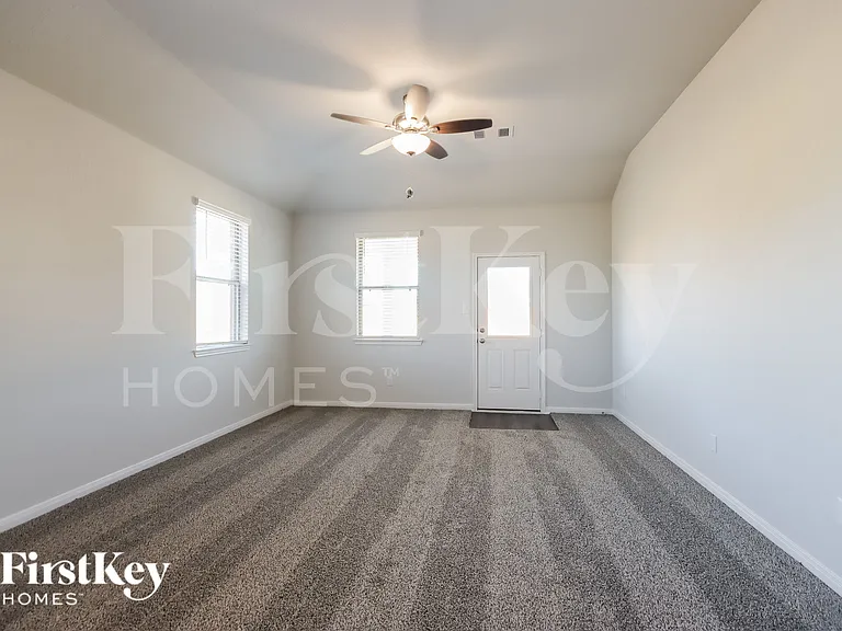 26203 Cooperstown Way — Photo 3