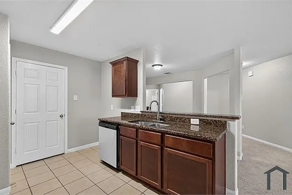 6531 Luckey Sq — Photo 14