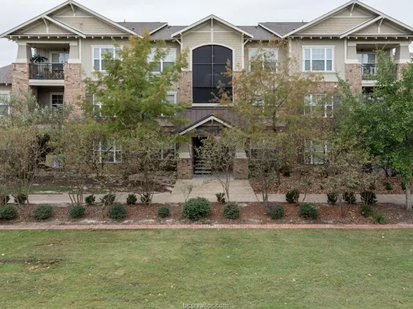 1725 Harvey Mitchell Pkwy S APT 2433, College Station, TX 77840