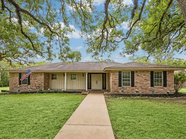 4844 Afton Oaks Dr, College Station, TX 77845