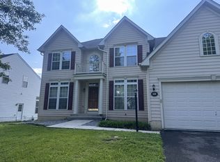 132 Richwood Hall Rd, Kearneysville, WV 25430
