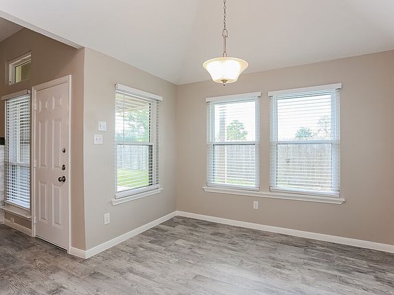 5th image of 1407 Bayou Glen Dr