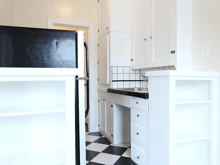 1141 Echo Park Ave #107 — Photo 3
