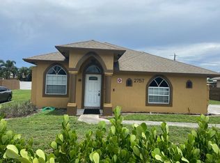 2757 Hypoluxo Rd, Lake Worth, FL 33462
