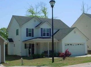 123 Chaucer Ln, Carrollton, GA 30117