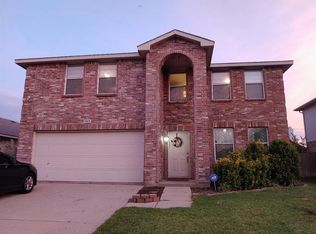 1940 Copper Mountain Dr, Justin, TX 76247