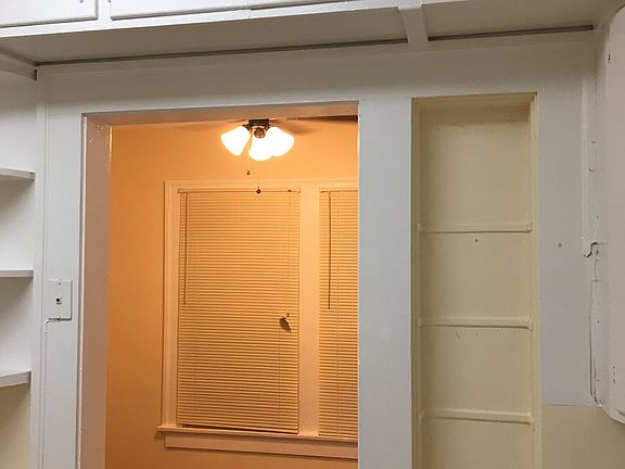 4th image of 1421 Oglethorpe Ave SW