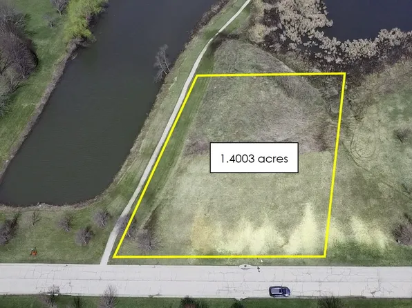 103 Governors Way, Hawthorn Woods, IL 60047