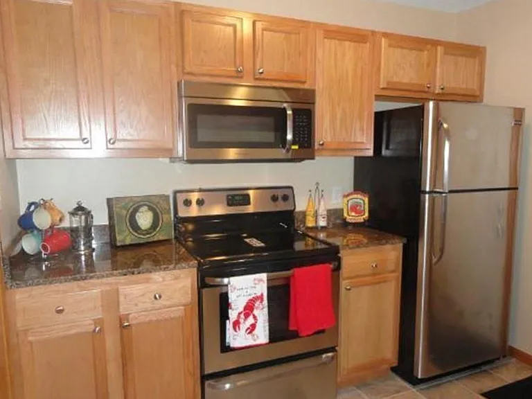 4417 Naper Bay — Photo 2