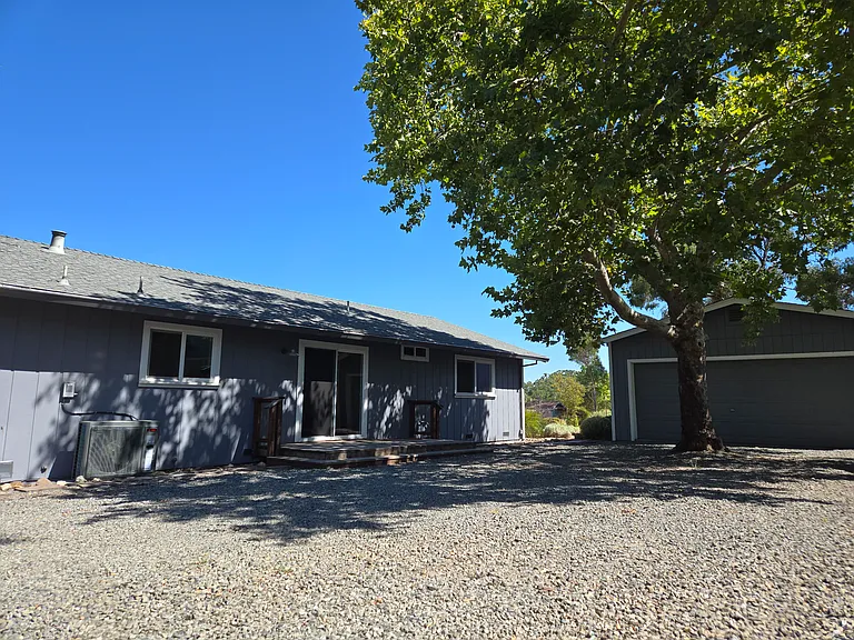 1175 Chauvet Rd — Photo 6