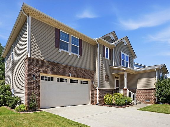 2nd image of 509 Ferry Ct
