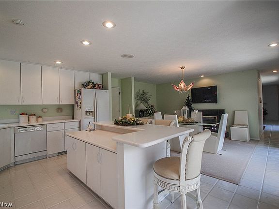2nd image of 21415 Briar Bush Ln