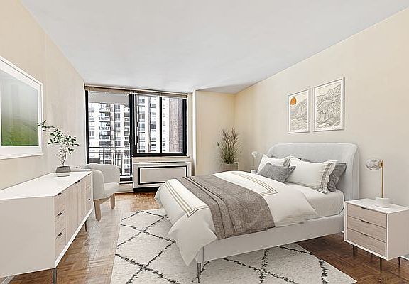 5th image of 1991 Broadway APT 11A