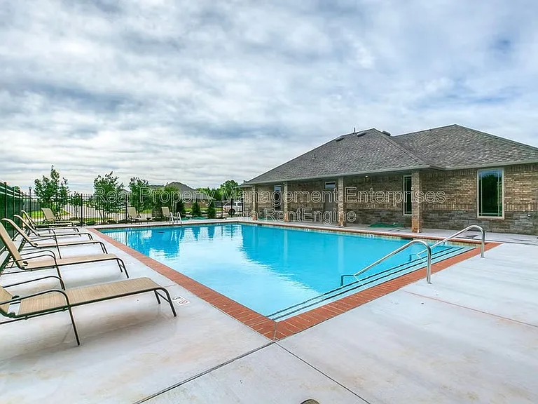 4612 Prominence Dr — Photo 21
