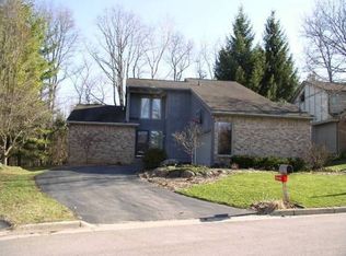 5250 Bear Lake Dr, East Lansing, MI