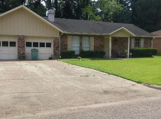 965 Valley Falls Rd, Jackson, MS 39212