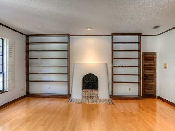 5th image of 6707 Pemberton Oaks Ct
