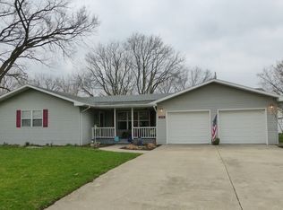 235 S Main St, Cisco, IL 61830
