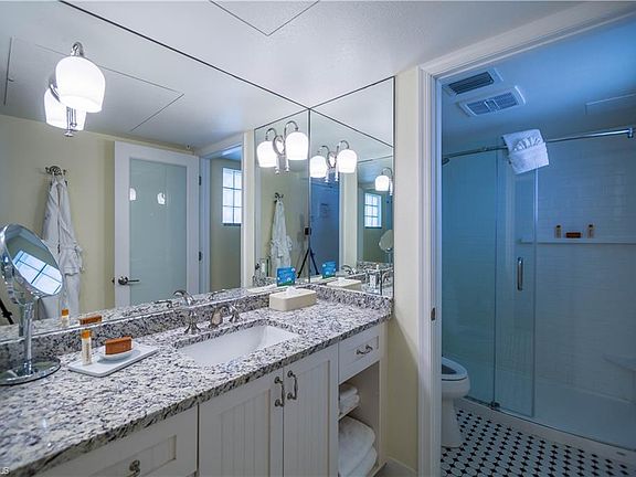 5th image of 140 Estero Blvd #2504