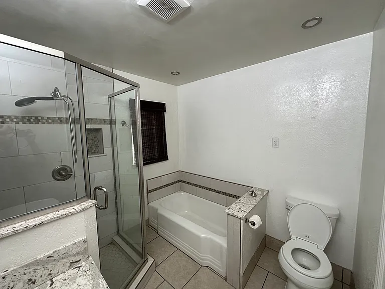 1314 W Weldon Ave #A — Photo 25