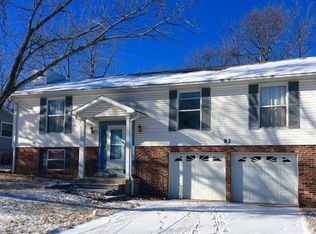 82 Julie Ln, Saint Peters, MO