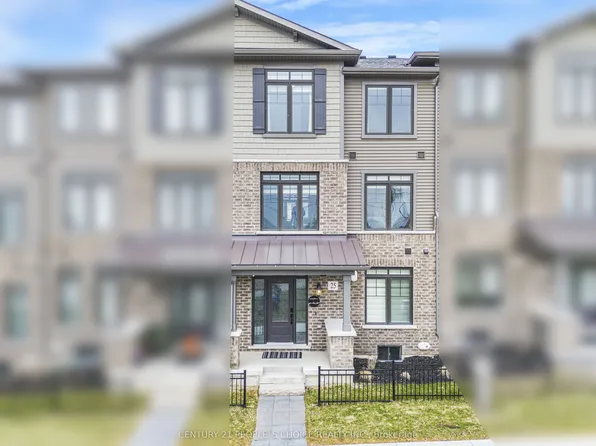 10 Birmingham Dr #25, Cambridge, ON N1R 0C6