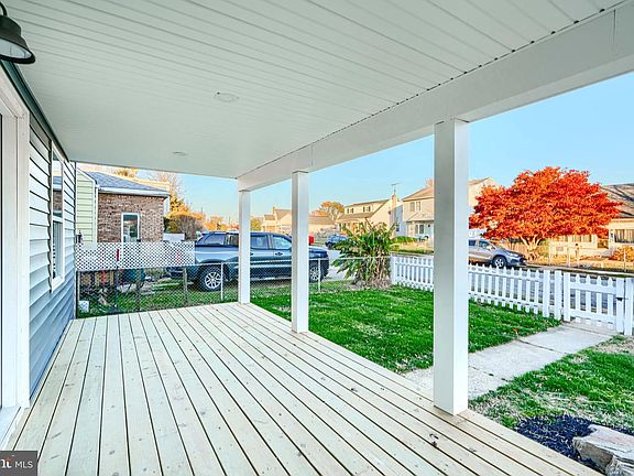 5th image of 9 Avenal Rd