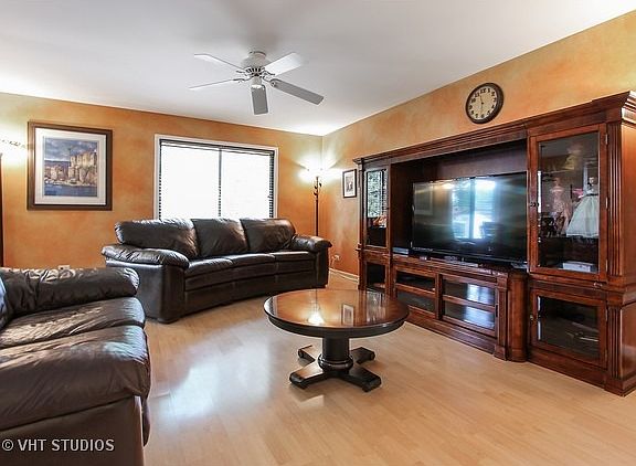 3rd image of 2273 Wildwood Ln