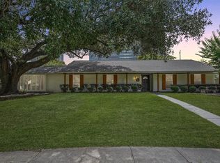 2307 Blue Willow Dr, Houston, TX 77042