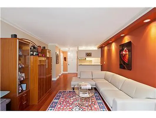 Rented by Douglas Elliman | media 21