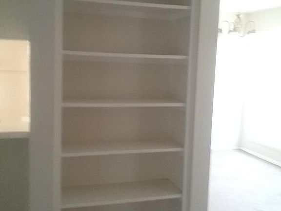 4th image of 3982 Crayrich Cir
