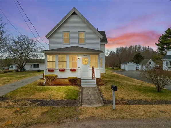 969 Somerset Ave, Taunton, MA 02780