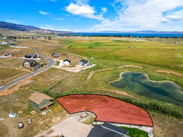 270 E Mariner Cir, Garden City, UT 84028