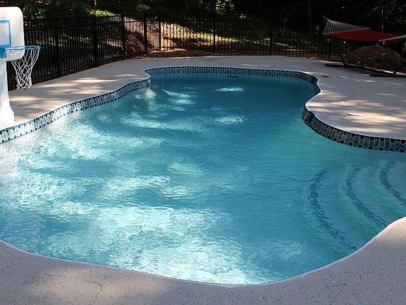 In-ground swimming pool
