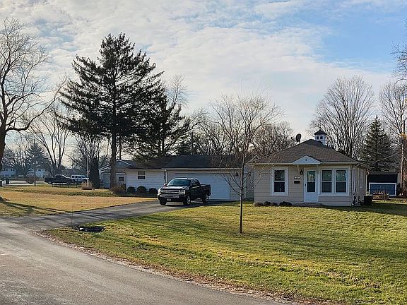 3rd image of 430 Briargate Dr