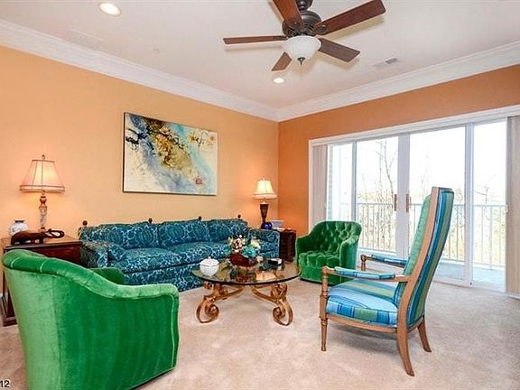 5th image of 4211 Chesterwood Way #4211