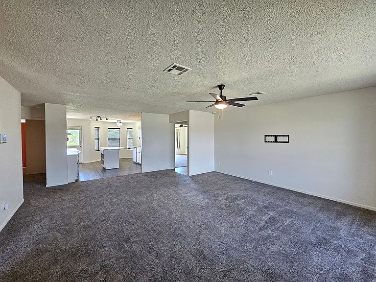 3011 Tom Lockett Dr — Photo 6