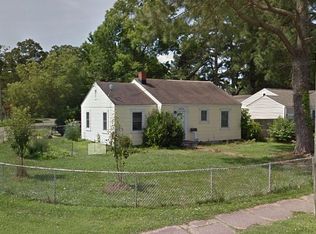 4639 Robin Hood Rd, Norfolk, VA 23513