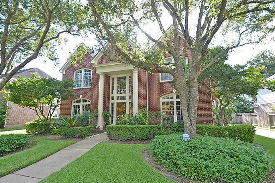 1st image of 2102 Westshore Dr
