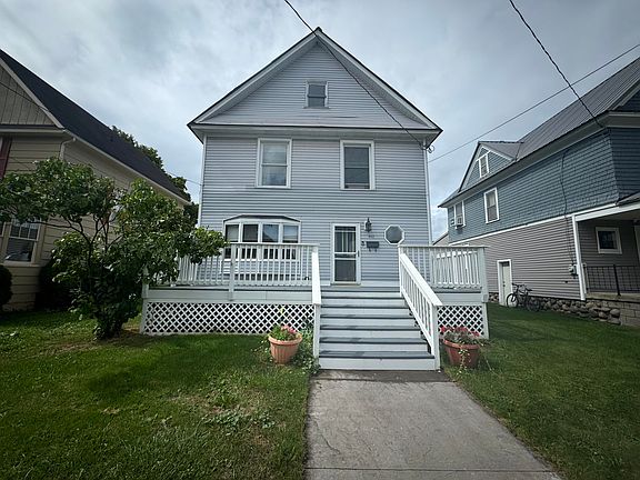 2nd image of 902 Bingham Ave