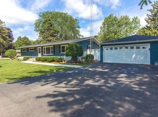 337 W 5th St, Sandwich, IL 60548