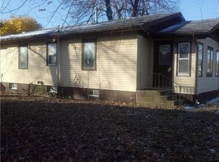 402 Church St, Melcher-Dallas, IA 50062