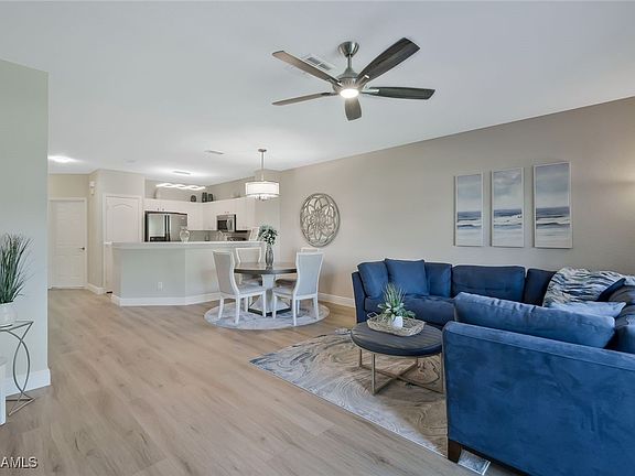3rd image of 1330 Weeping Willow Ct