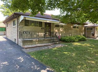 4712 Van Hoose Rd, Shively, KY 40216