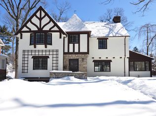 67 Parkway W, Mount Vernon, NY 10552