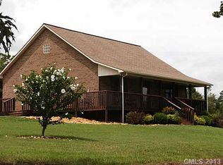 3032 Old Massagee Trl, Vale, NC 28168