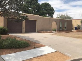1609 Eastridge Dr NE, Albuquerque, NM 87112