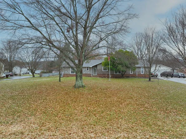 102 John Henry Ln, Hendersonville, TN 37075